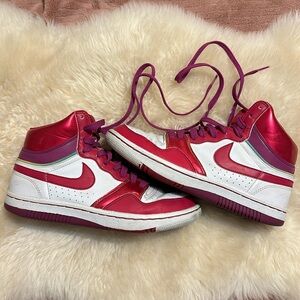 Vintage Air Force courts